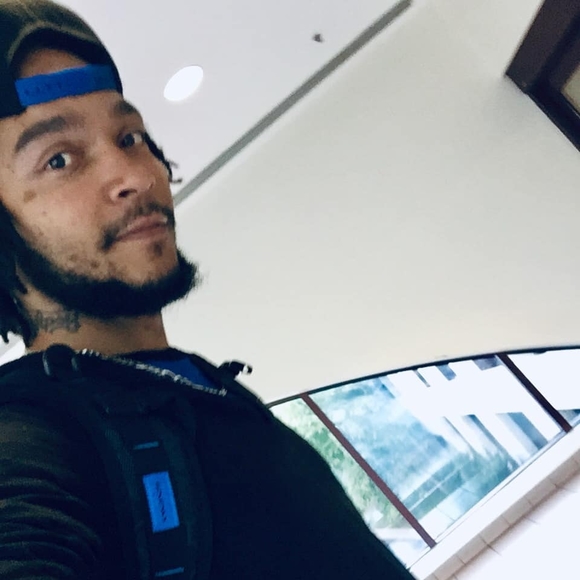 Meet your Posher, Thomas - Picture 1 of 1